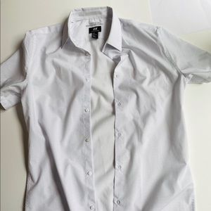 H&M Slim Fit Button Down Collared Short Sleeve